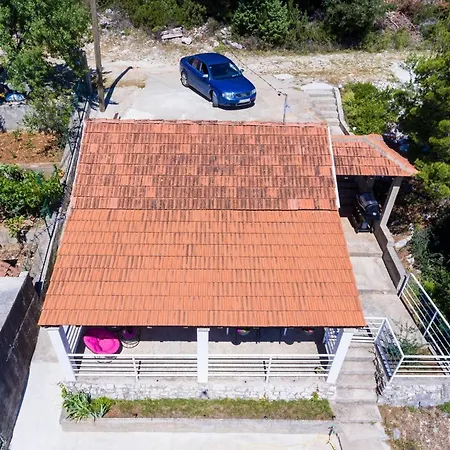 Magazin- One Bedroom With Terrace And Sea View *